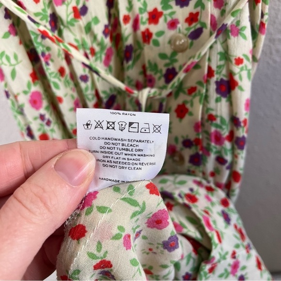 FAITHFULL THE BRAND Blohm Midi Dress in Bastille Floral Print - Picture 15 of 16